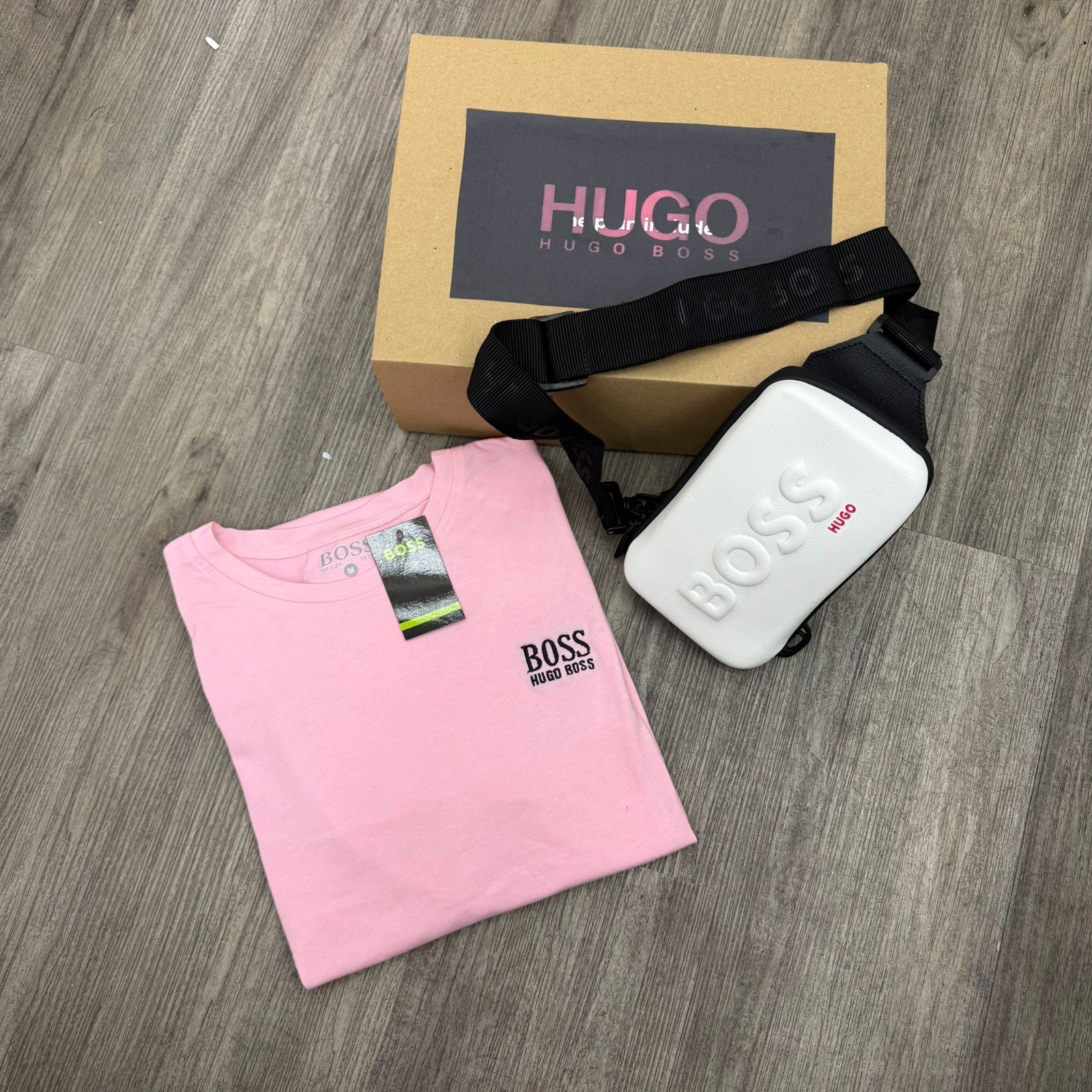 Vista 7 de DUO PERCHERO Y CAMISETA BOSS - COLOR PERCHERO: NEGRO, TALLA CAMISETA: S